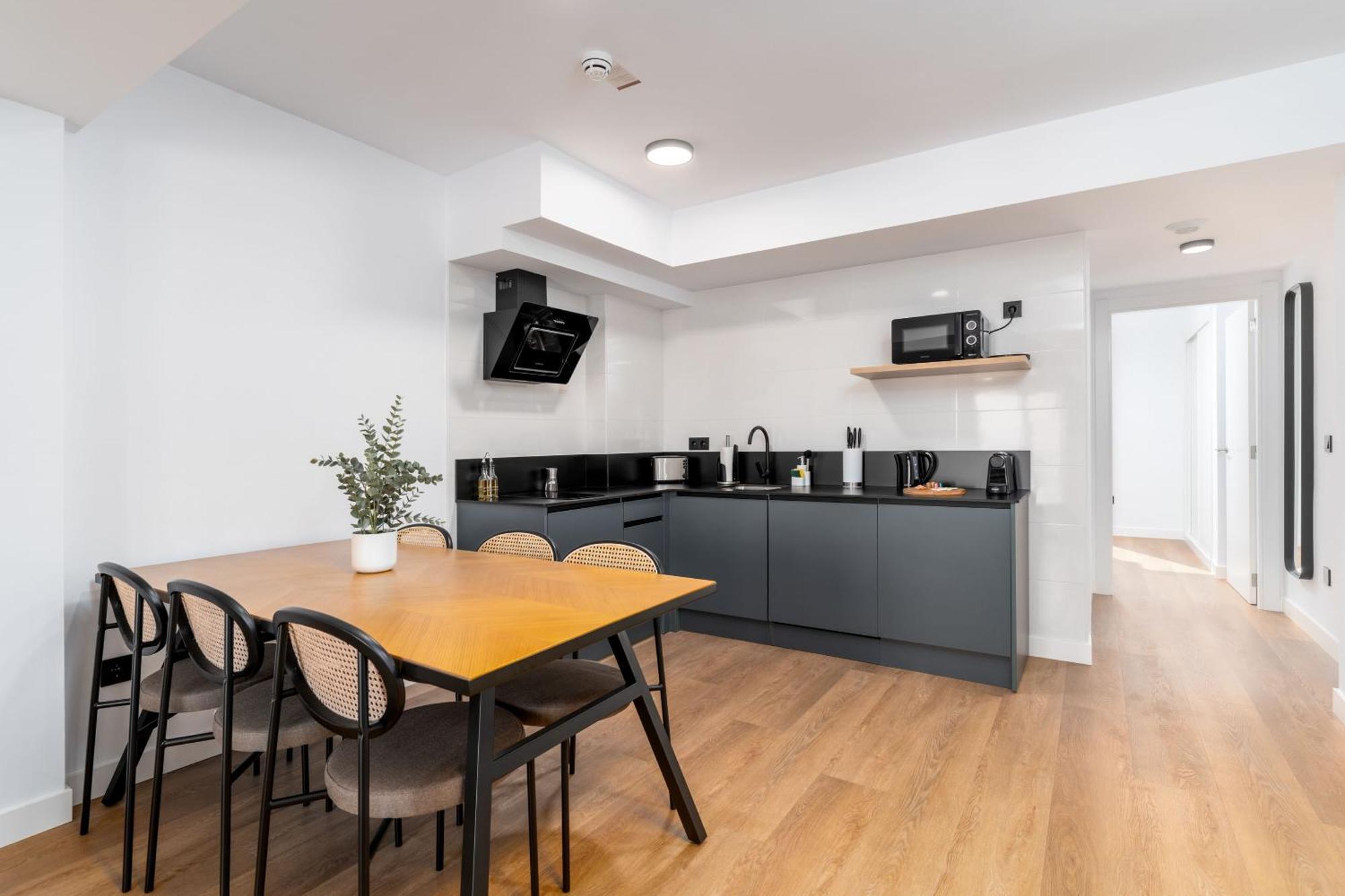 Limehome Oviedo Calle Postigo Bajo Dış mekan fotoğraf